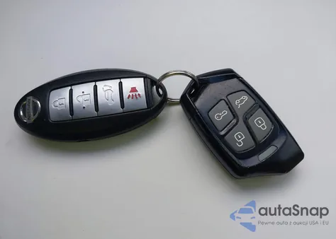 2011 Nissan Murano Sl z USA, uszkodzony, nr VIN JN8AZ1MW0BW164819